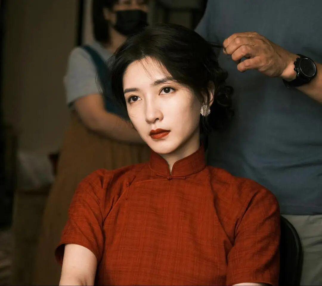  从“胡歌女友”到“产子风波”：江疏影的舆论突围战深度复盘 娱乐新闻