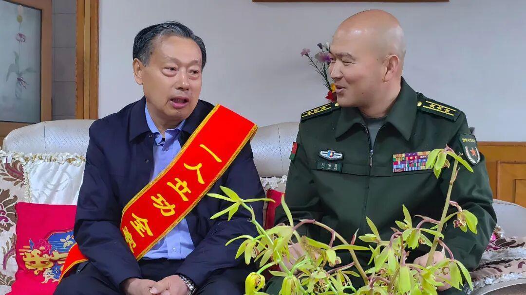  从“香江卫士”到二等功：一名老兵二十载军旅的荣誉沉淀与技术解构 新闻